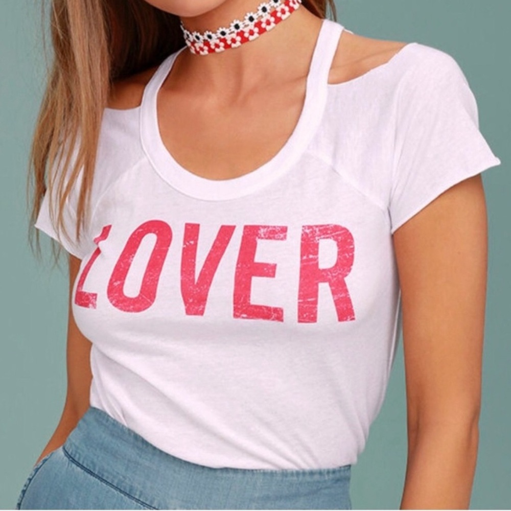 Bundle of Chaser shirt & Juicy Couture shorts